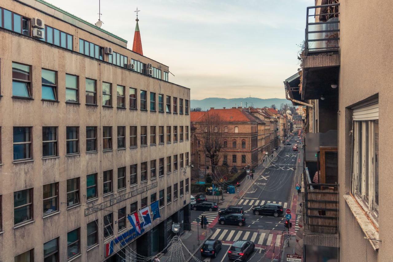 Apartment Luna Zagreb Exteriör bild