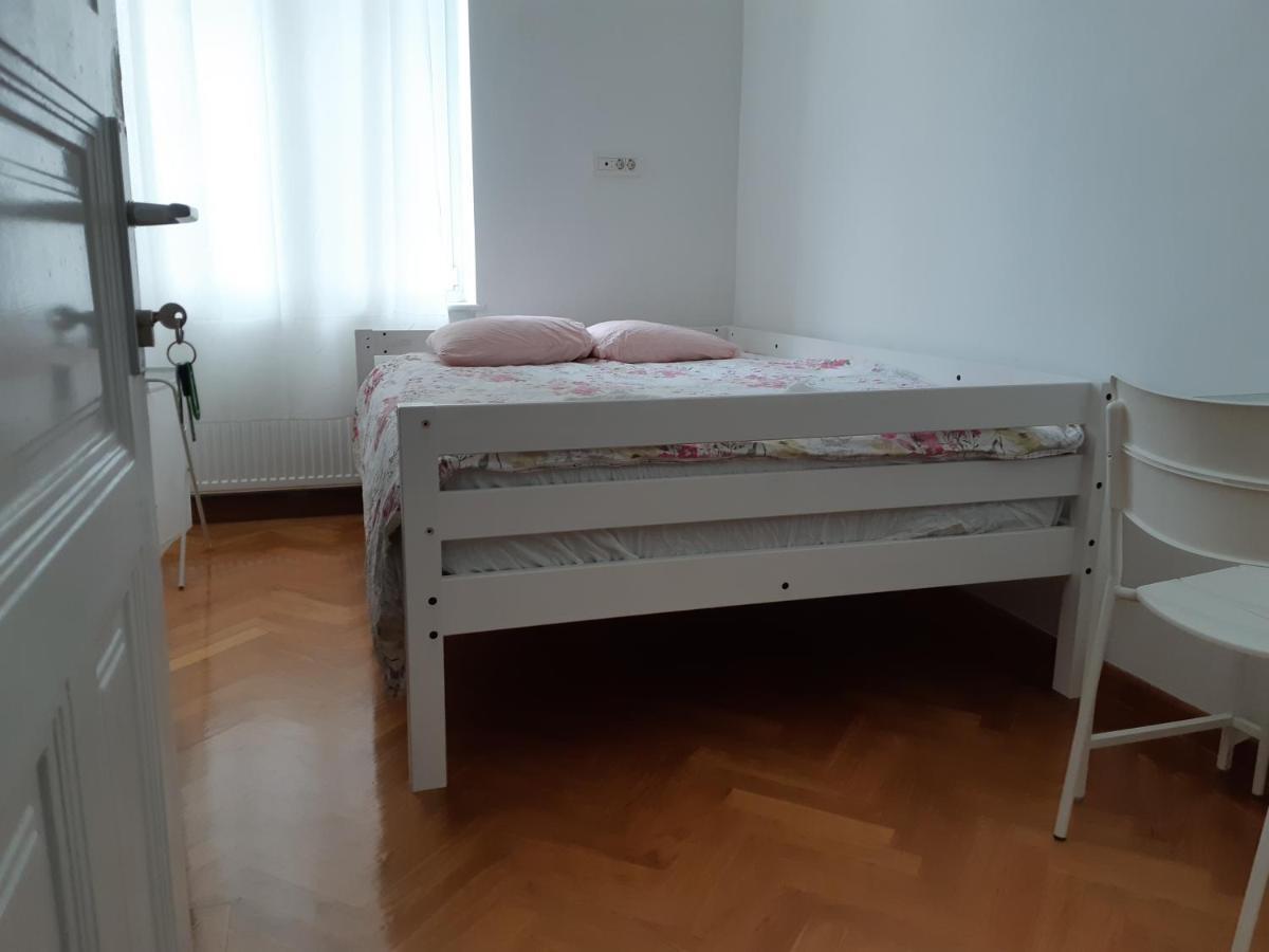 Apartment Luna Zagreb Exteriör bild